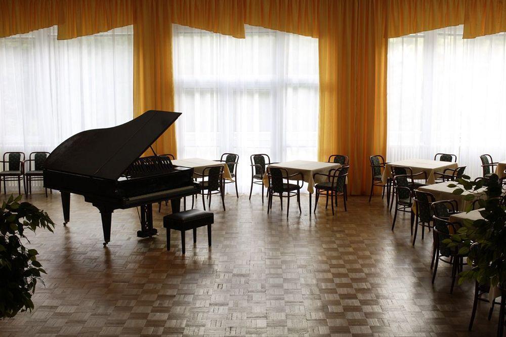 Hotel Behounek Jáchymov Eksteriør billede